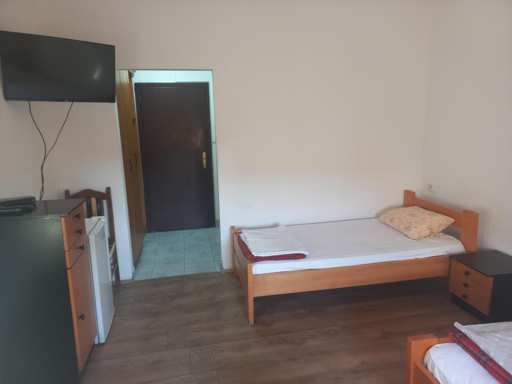 Hotel Duga โนวีซาด ภายนอก รูปภาพ